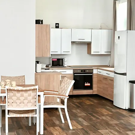 Kammerer 3* Kastelyosdombo